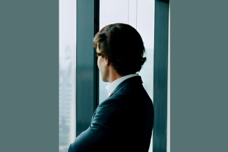 Ian dos Anjos Cunha revela como a disciplina extrema se torna o alicerce para resultados exponenciais na trajetória de um empresário serial.