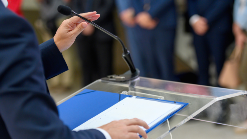 Janela partidária no Ceará agita cenário político e redesenha alianças para 2026