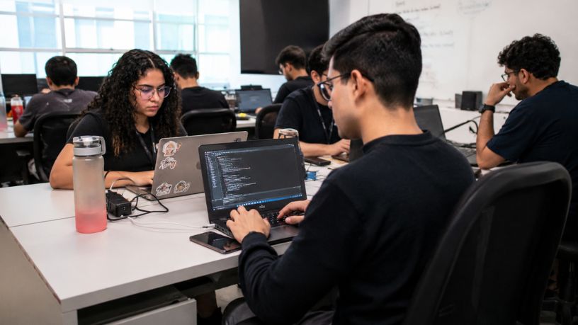 Geração Tech 3.0 impulsiona tecnologia no Ceará e transforma qualificação profissional
