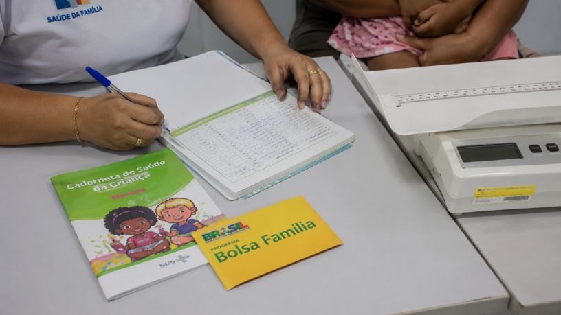 Como o Monitoramento de Saúde no Bolsa Família Impulsiona a Inclusão Social